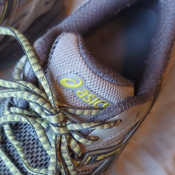 Gray and Yellow AsisShoes - Picture 2 of 6